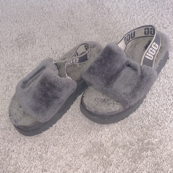 UGG’S - Picture 3 of 3